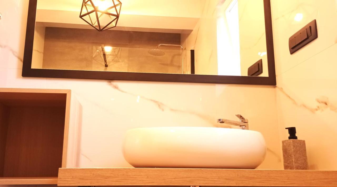 Olivista Croatia Apartments Nijvice Zewnętrze zdjęcie