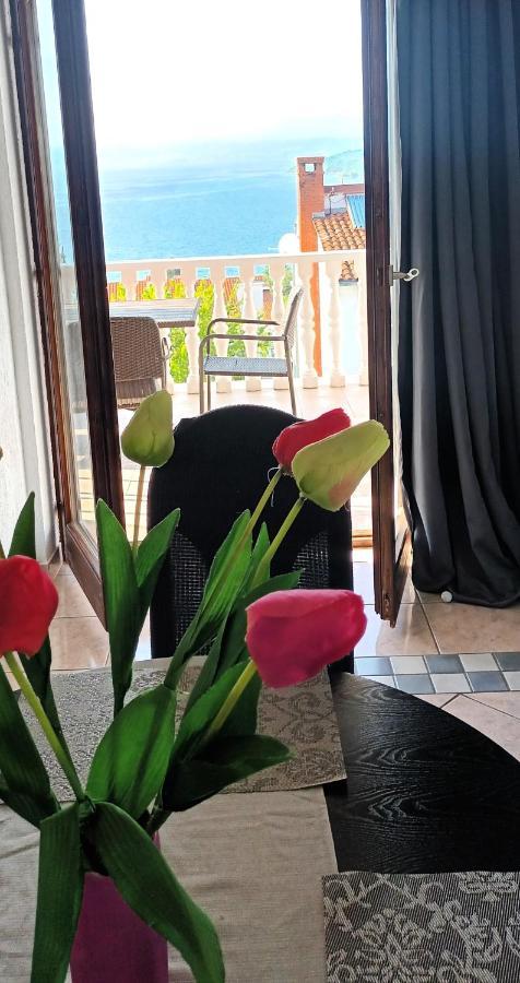 Olivista Croatia Apartments Nijvice Zewnętrze zdjęcie